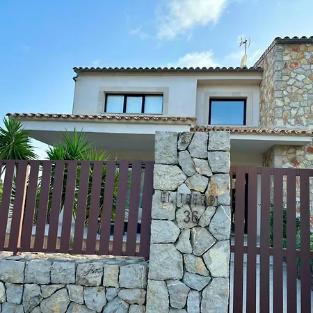 Villa Trebol